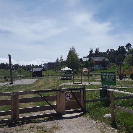 Apart T2 Pied Pistes Pyrenees 2000 Recemment Renove Wifi Bolquere Ngoại thất bức ảnh